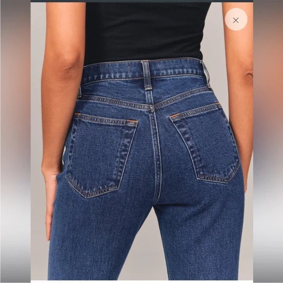 Abercrombie & Fitch Women's High Rise Jeans - Dark Blue - Picture 6 of 16